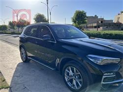 بی ئێم دەبڵیو X5